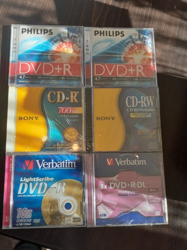 Lot sealed collectable - lot,