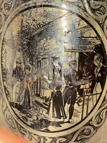 Vintage round metal trash - metal,