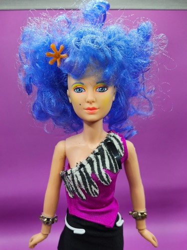 1986 hasbro jem doll - hasbro,