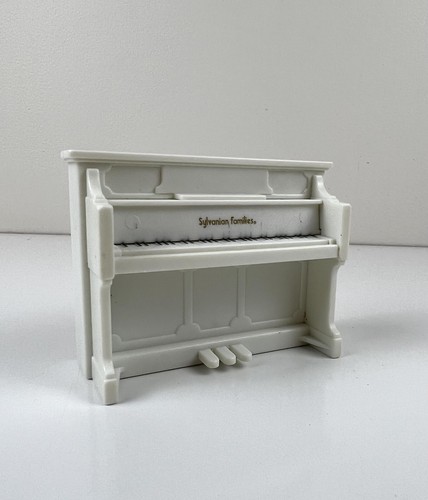 Sylvanian families white - sylvanian,