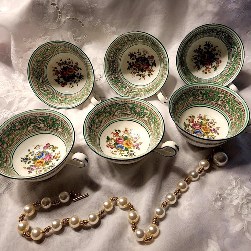 Very rare htf set 6 - rare,