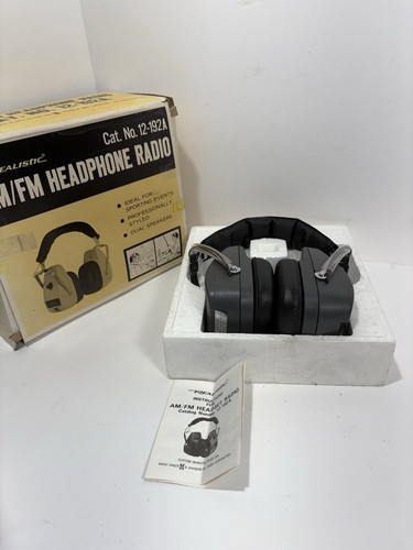 Vintage realistic twin speaker - vintage,