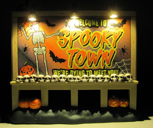 Lemax spooky town lighted - lemax,