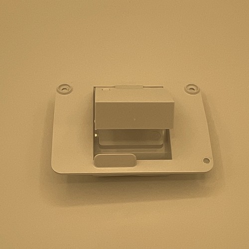 Ice maker emitter - maker, housing