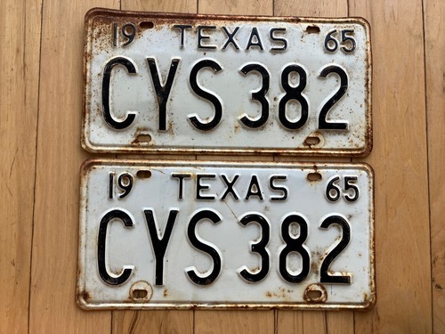 Pair 1965 texas license - texas,