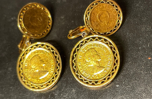 Vintage gold tone earrings - vintage, gold-tone