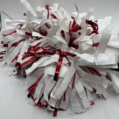 Poms one set used red - set, 2