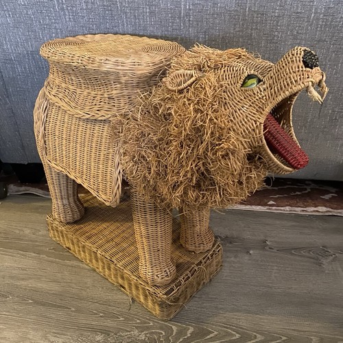 Vintage wicker bohemian lion - wicker,