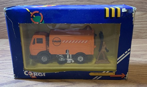 Corgi 1117 faun road sweeper - corgi,