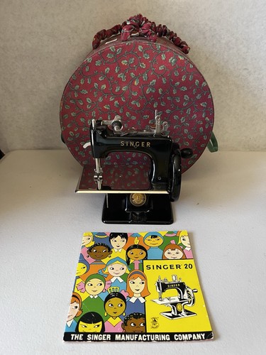 Child singer toy - child’s,