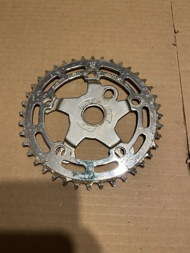 Sugino crown 40t - crown,