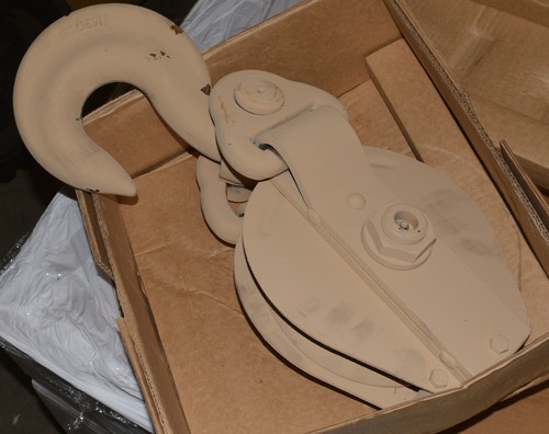 Military truck skookum ton - military,