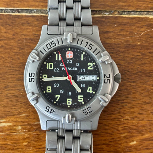 Wenger swiss made quartz - swiss,