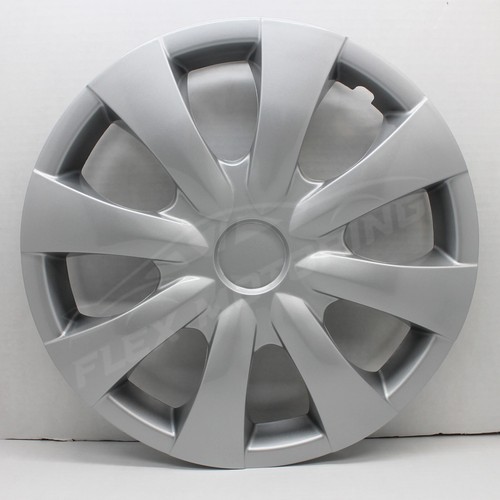 One single hubcap silver - one,