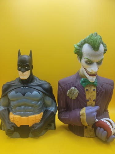 Batman and joker plastic - and,