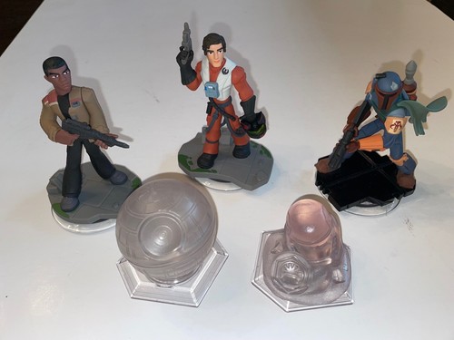 Disney infinity lot - of, 5