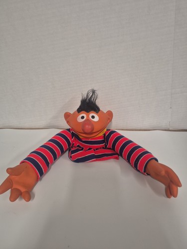 Vintage 1970 ernie - 1970’s,