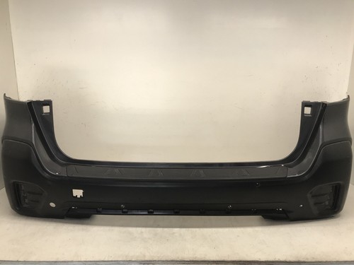 Rear bumper cover - rear,