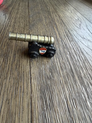 Vintage miniature cast iron - miniature,