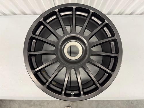 New oem mclaren gt4 racing - oz,