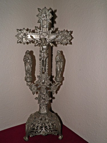 Large mid century altar - century,