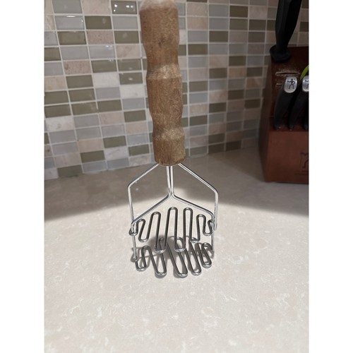Vintage wire potato masher - vintage,