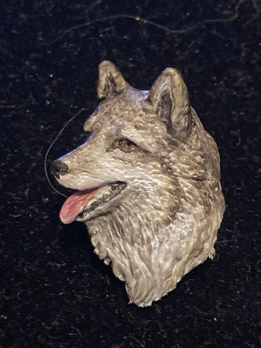Wolf head lapel bag - wolf, pin