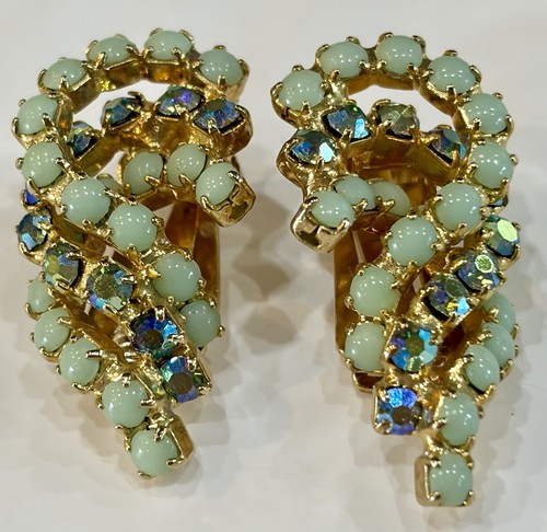 Stunning mint green - ,