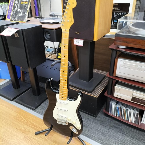 Fender japan st54 115 - japan, st54-115