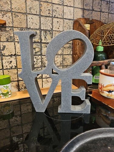 Robert indiana love - indiana, grey