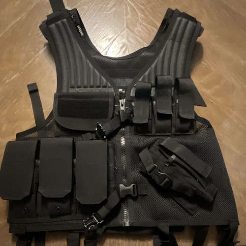 Black adjustable molle - black,