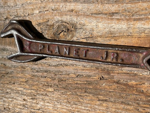 Vintage planet wrench no - jr.,