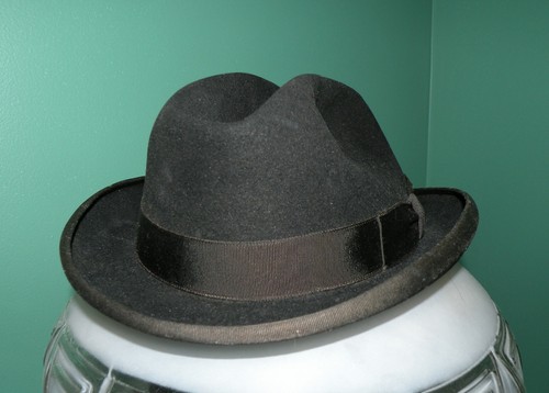 1940 homburg fedora - 1940-50's,