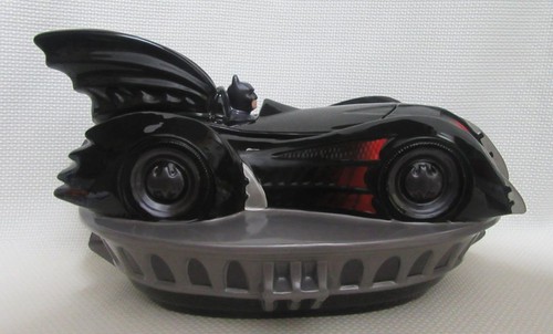 Batman batmobile comics - dc,