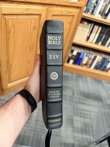 Crossway esv holy bible - crossway,