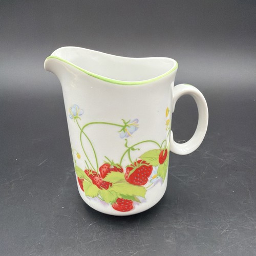 Strawberry hill fine china - strawberry,