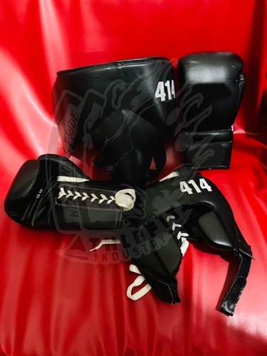 New black custom boxing gloves - custom,