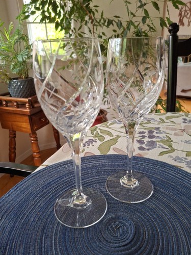 Pair mikasa crystal english - pair,