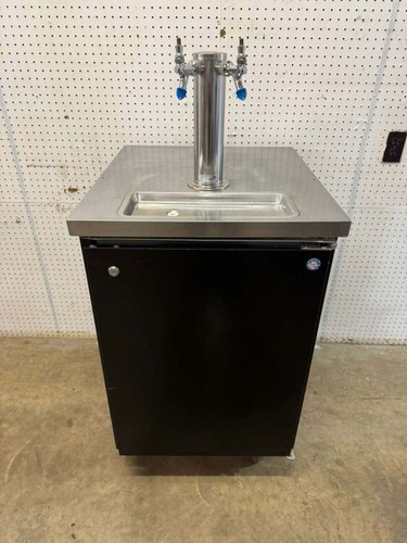 Used beverage air - 24",