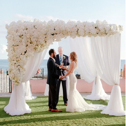 Heavy outdoor wedding - outdoor,