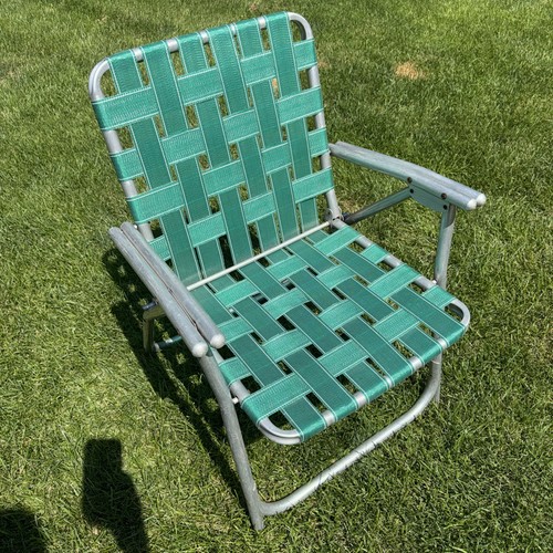 Vtg webbed aluminum folding - webbed,