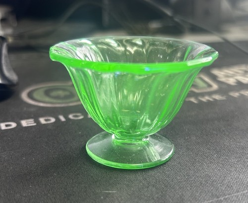 Uranium depression glass - glass, salt
