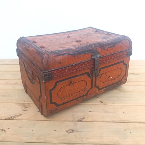 Antique vintage travel chest - antique,