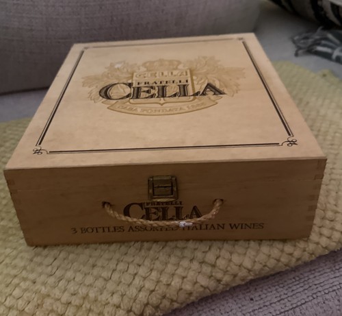 Fratelli cella empty wine box - empty,