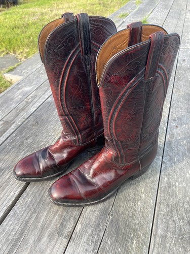 Lucchese black cherry goat - cherry,
