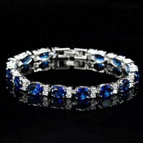 10ct oval brilliant - 10ct,