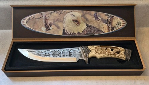 Wmg collectible hunting knife - wmg,