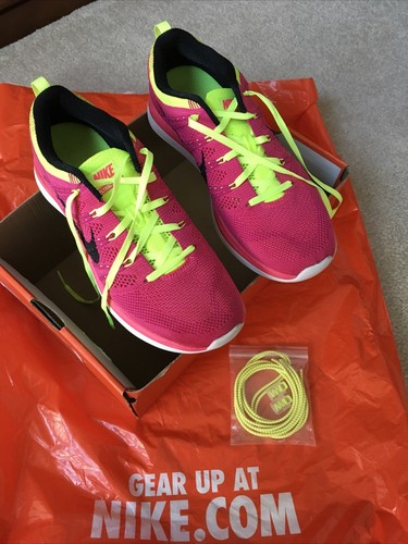 Nike womens flyknit - flyknit, one