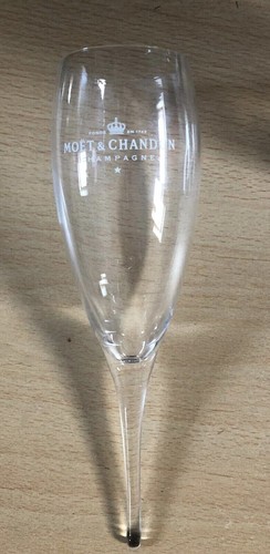 MOET CHANDON CHAMPAGNE
