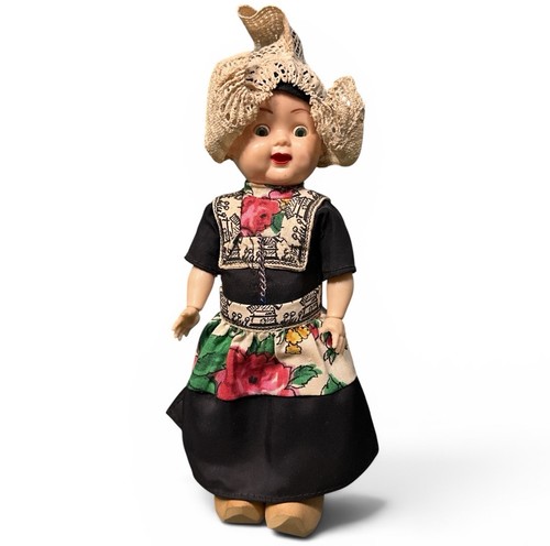 Vtg dutch girl doll movable - girl,